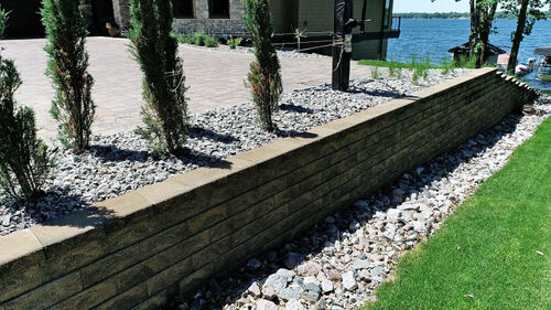VERSA-LOK Standard retaining wall