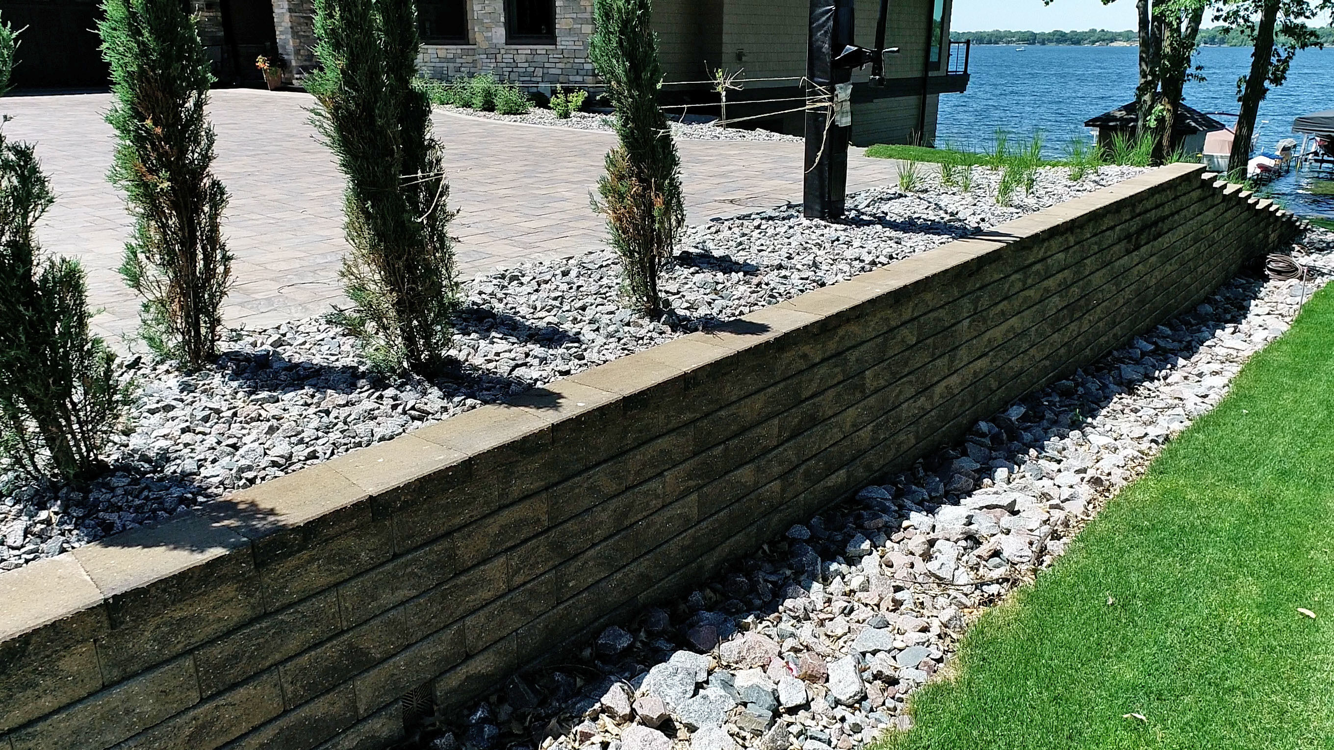 VERSA-LOK Standard retaining wall