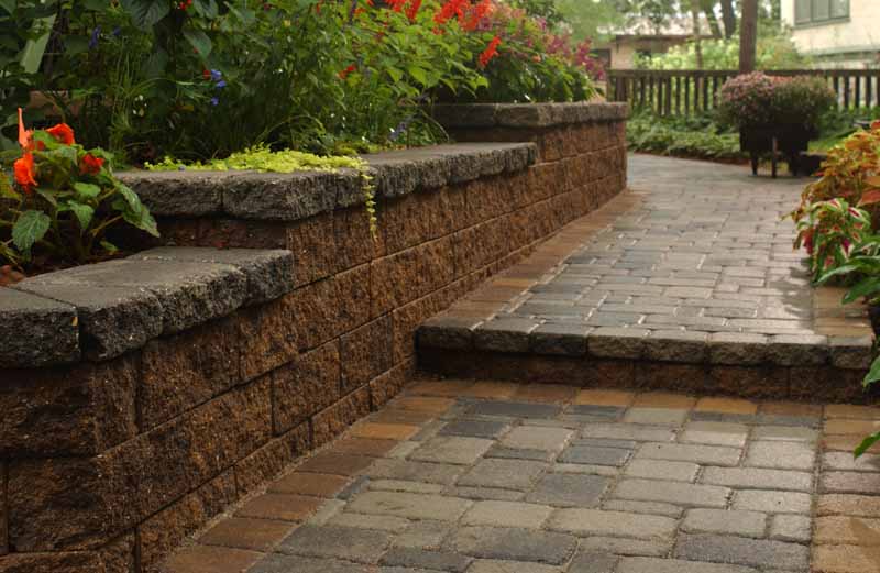 Walkway with Transition Step